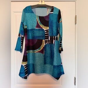 Berek Crinkle Top Abstract 3/4 Sleeve